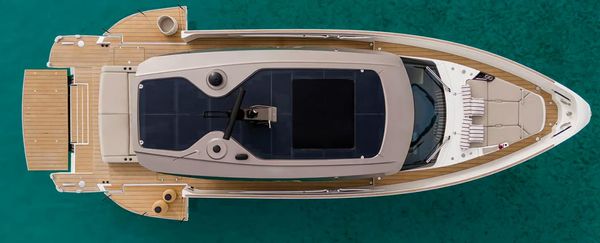 Azimut Seadeck 6 image