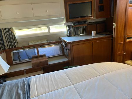 Carver 440 Aft Cabin Motor Yacht image