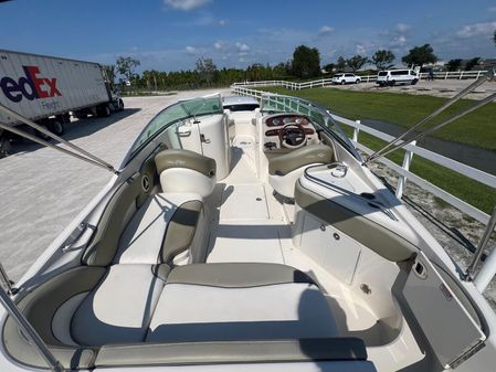 Sea-ray 240-SUNDECK image