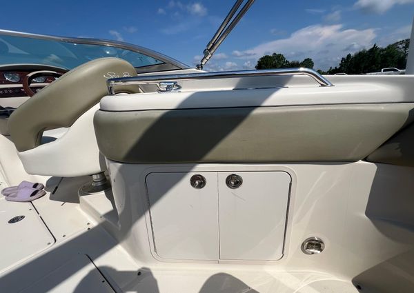 Sea-ray 240-SUNDECK image