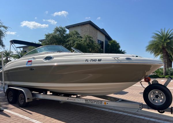 Sea-ray 240-SUNDECK image