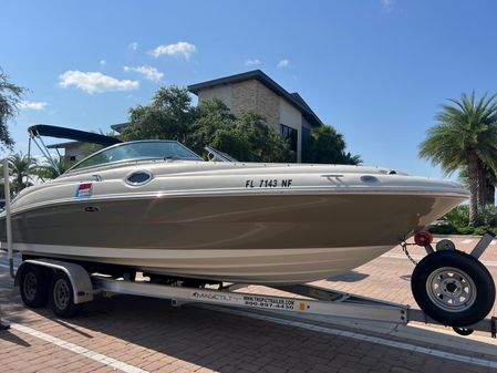 Sea-ray 240-SUNDECK image