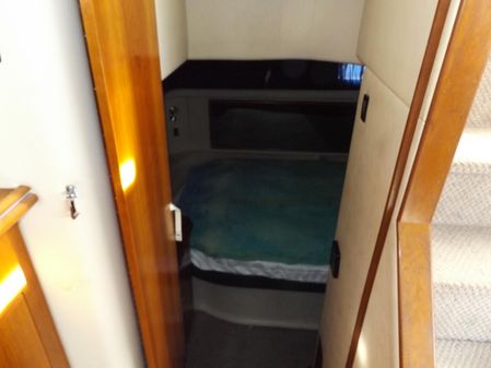 Cruisers Yachts 375 Motoryacht image