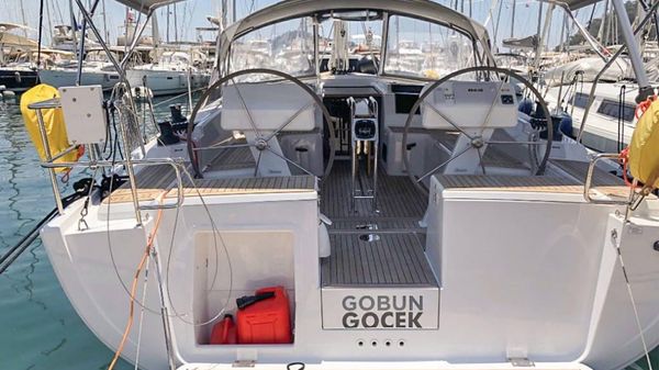 Hanse 458