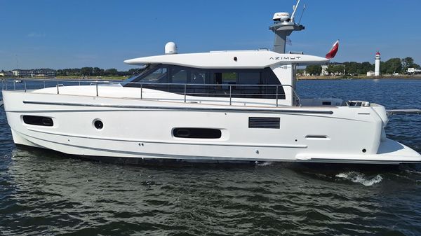 Azimut Magellano 43 