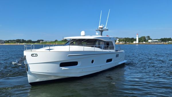 Azimut Magellano 43 image