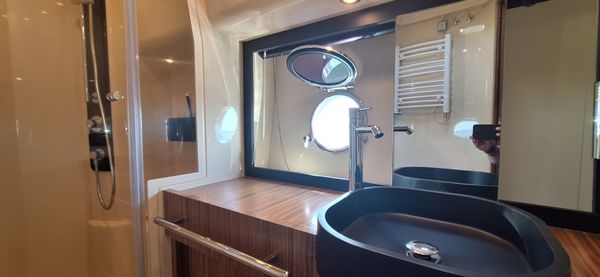 Azimut Magellano 43 image