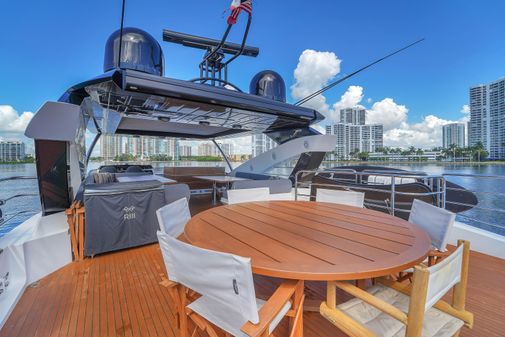 Sunseeker 92 Yacht image