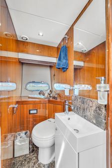 Sunseeker 92 Yacht image