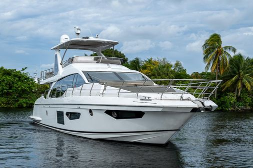 Azimut 66 image