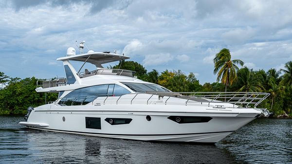Azimut 66