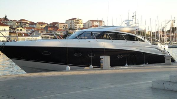 Princess V62 