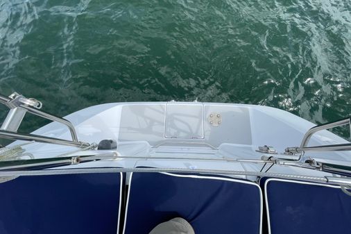 Catalina 385 image