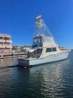 Hatteras Convertible image