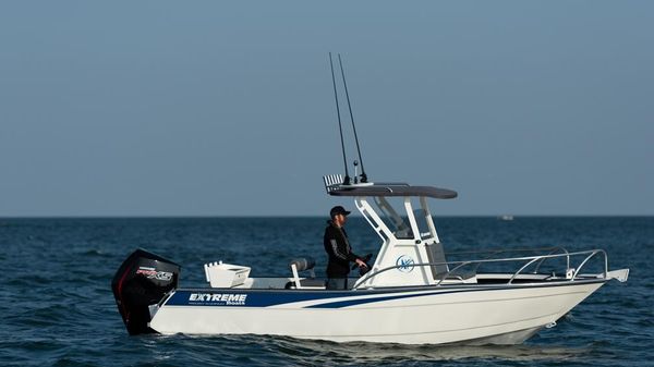 Extreme Boats 645 Center Console 21ft 