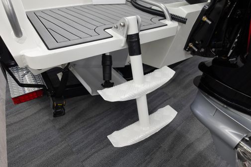 Extreme Boats 645 Center Console 21ft image