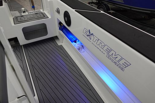 Extreme Boats 645 Center Console 21ft image