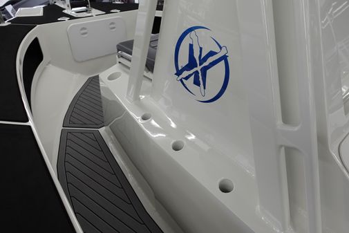 Extreme Boats 645 Center Console 21ft image