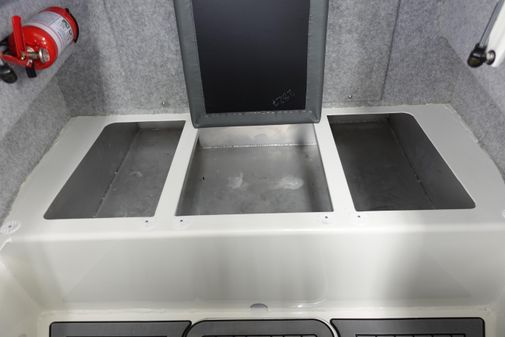 Extreme Boats 645 Center Console 21ft image