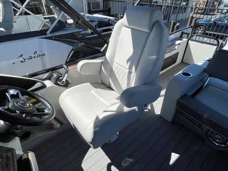 Avalon 2585 Catalina VRL image