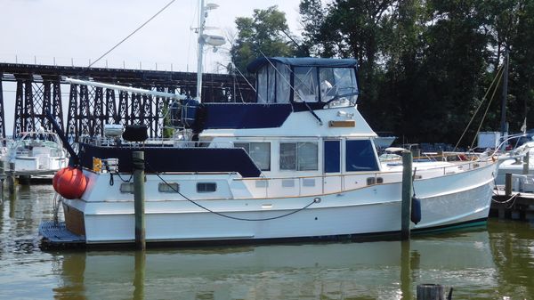 Grand Banks 42 Motoryacht 