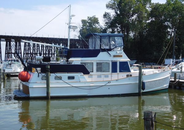 Grand Banks 42 Motoryacht image