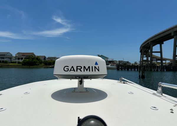 Robalo R300-CENTER-CONSOLE image