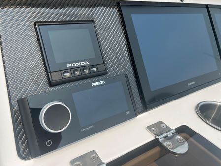 Walker Bay Revo 21 image
