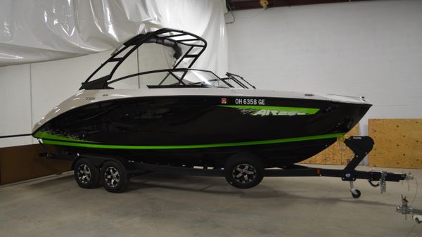 Yamaha Boats AR 250