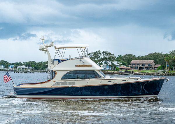 Hinckley Talaria 48 Flybridge image