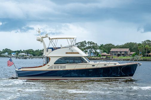 Hinckley Talaria 48 Flybridge image