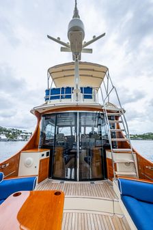 Hinckley Talaria 48 Flybridge image