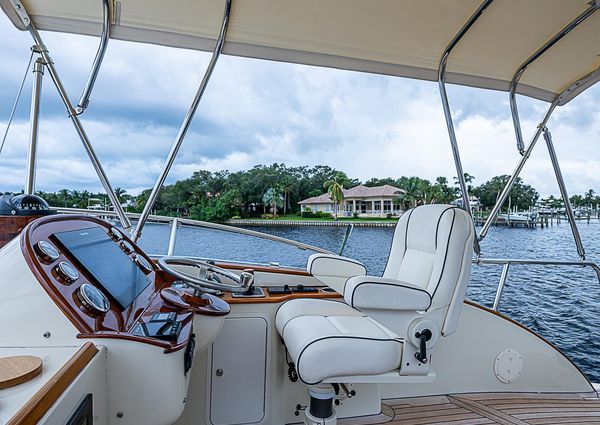 Hinckley Talaria 48 Flybridge image