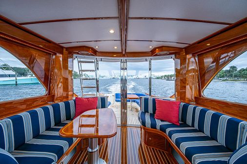 Hinckley Talaria 48 Flybridge image