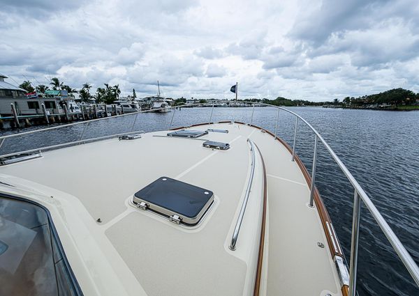 Hinckley Talaria 48 Flybridge image