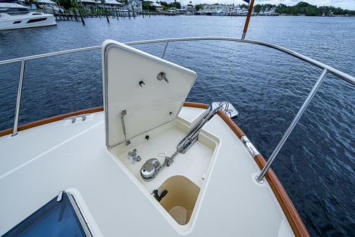 Hinckley Talaria 48 Flybridge image