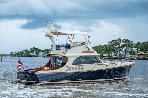 Hinckley Talaria 48 Flybridge image