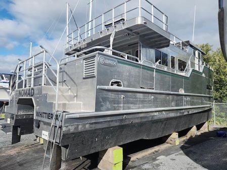 Brix Marine 4216-DCT Semi-Displacement Catamaran image