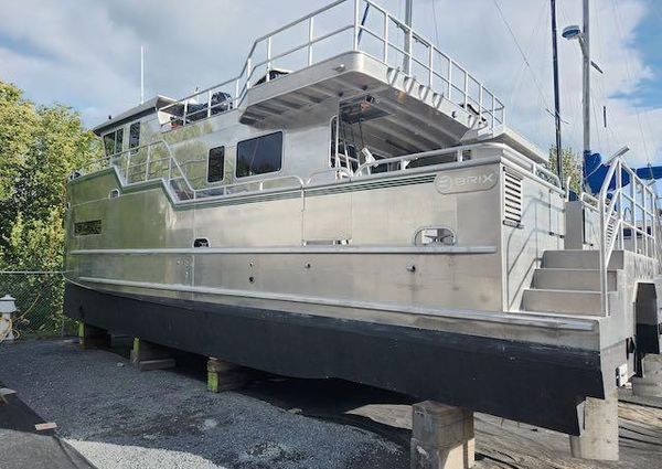 Brix Marine 4216-DCT Semi-Displacement Catamaran image