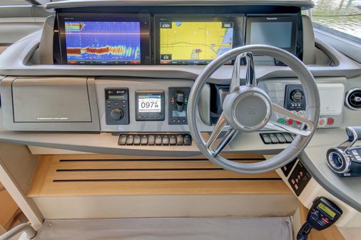 Princess 62 Flybridge image
