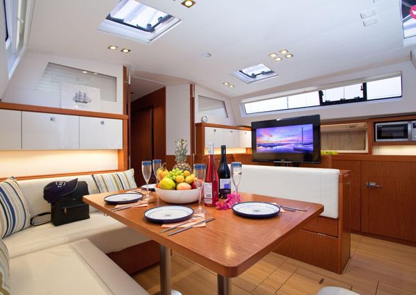 Beneteau SENSE-55 image