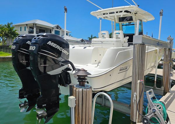 Boston-whaler 320-OUTRAGE image