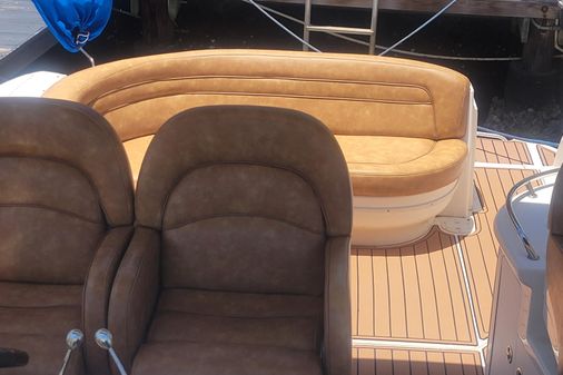 Sea Ray 340 Sundancer image