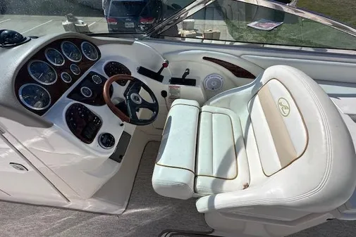 Sea Ray 290 Bowrider image