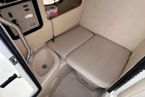 Sea Ray 290 Bowrider image