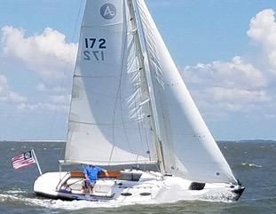 Alerion Express 28