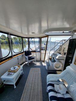 Carver 42 Aft Cabin Motoryacht image