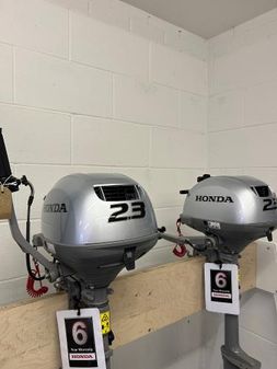 Honda BF2.3 SCHU Outboard image