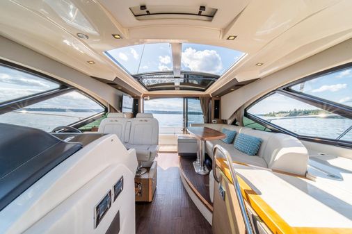 Sea Ray 510 Sundancer image