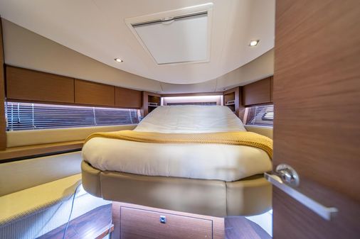 Sea Ray 510 Sundancer image